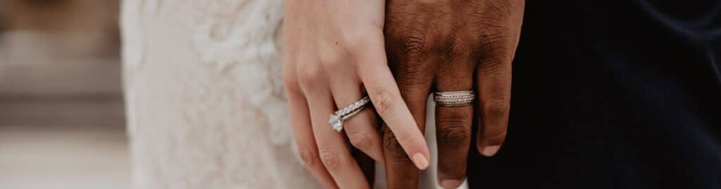 photo-booth-rental-rent-linens-for-weddings-wedding-backdrop-rental-pipe-drape-rental-rent-tablecloths