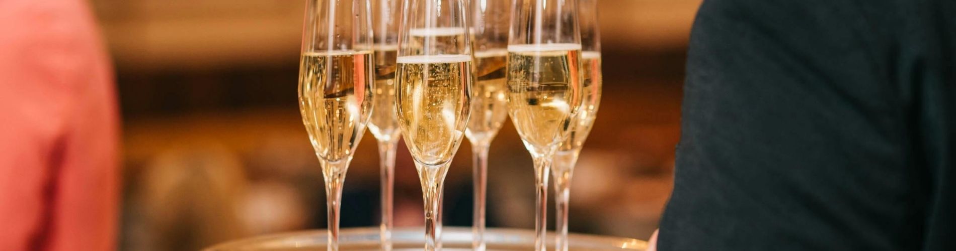 wedding-renting-wedding-rentals-event-decor-rentals-DIY-wedding-decorations-uplighting-rental-wedding-photo